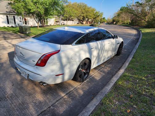 2014 Jaguar XJ XJR LWB