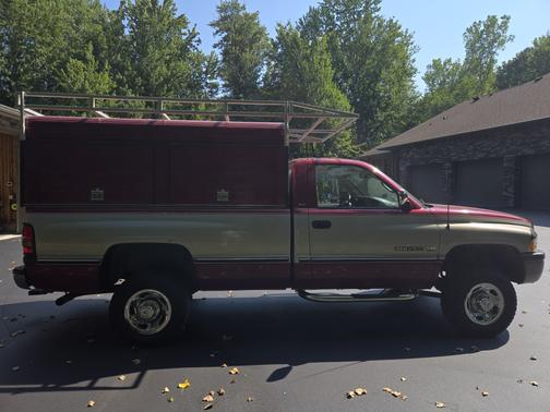 1996 Dodge Ram 2500 LT