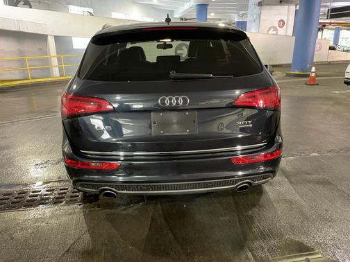 Blue 2017 Audi Q5 3.0T Premium Plus