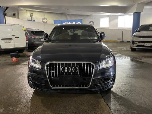 Blue 2017 Audi Q5 3.0T Premium Plus