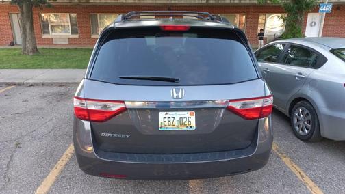 Gray 2012 Honda Odyssey EX-L