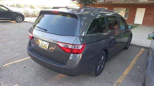 Gray 2012 Honda Odyssey EX-L