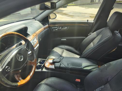 2008 Mercedes-Benz S-Class S 550 4MATIC