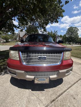 Red 2003 Ford Expedition Eddie Bauer