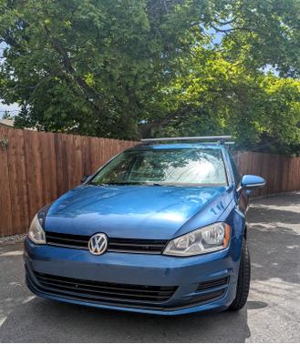 2015 Volkswagen Golf SportWagen TDI S 4-Door
