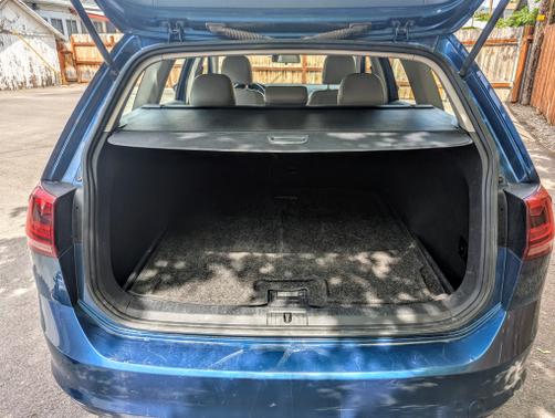 2015 Volkswagen Golf SportWagen TDI S 4-Door