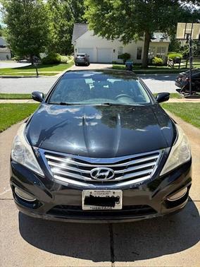 Black 2013 Hyundai Azera Base