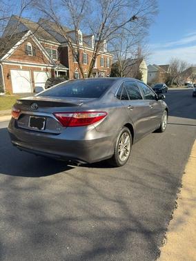 2016 Toyota Camry SE