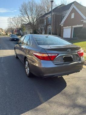 2016 Toyota Camry SE