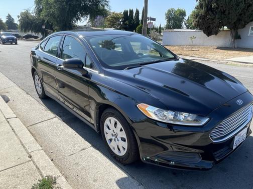 2014 Ford Fusion S