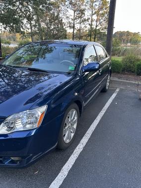 Blue 2006 Toyota Avalon XLS