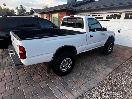 White 2000 Toyota Tacoma PreRunner