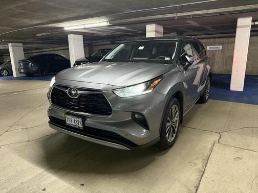 2025 Toyota Highlander Hybrid  Limited 25th Edition