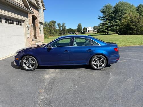 2017 Audi A4 2.0T Prestige