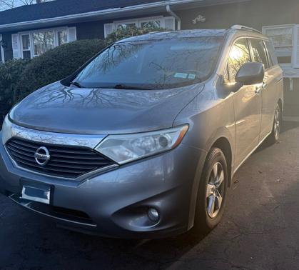 2015 Nissan Quest SV