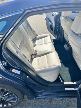 Blue 2016 Toyota Avalon Touring