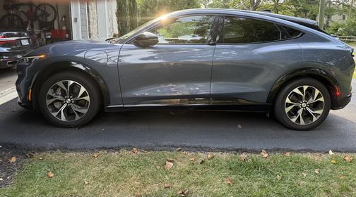 2021 Ford Mustang Mach-E Premium