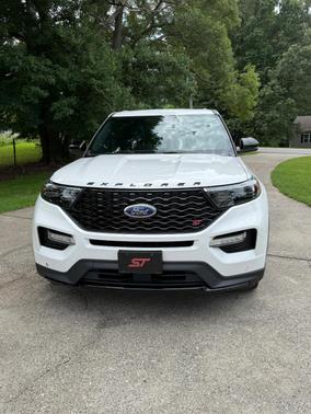 White 2021 Ford Explorer ST