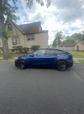 2023 Tesla Model Y Performance