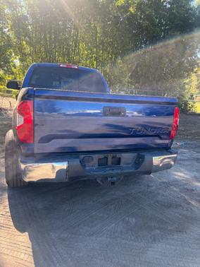 2015 Toyota Tundra SR5