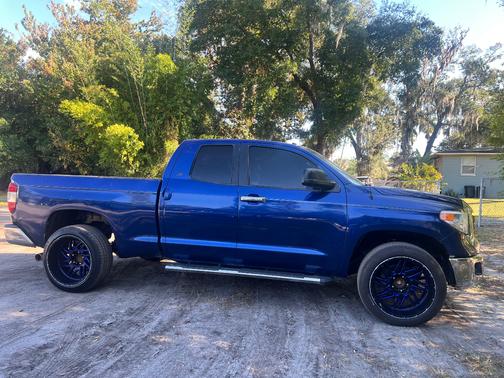 2015 Toyota Tundra SR5