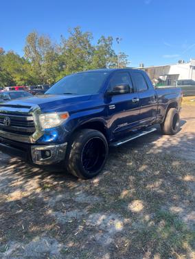 2015 Toyota Tundra SR5
