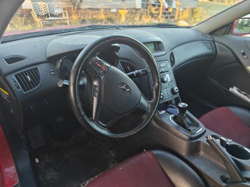 2012 Hyundai Genesis Coupe 2.0T R-Spec