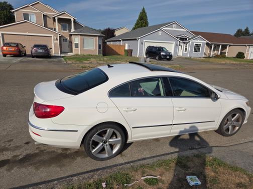 2009 Volkswagen CC VR6 4Motion
