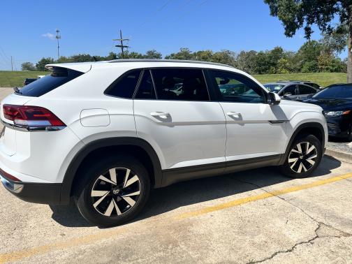 2021 Volkswagen Atlas Cross Sport 2.0T SE