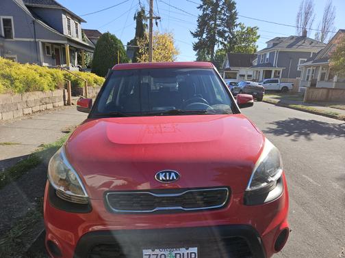 2013 Kia Soul +