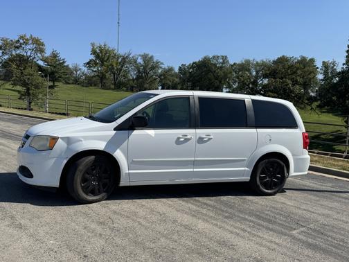 2014 Dodge Grand Caravan AVP/SE