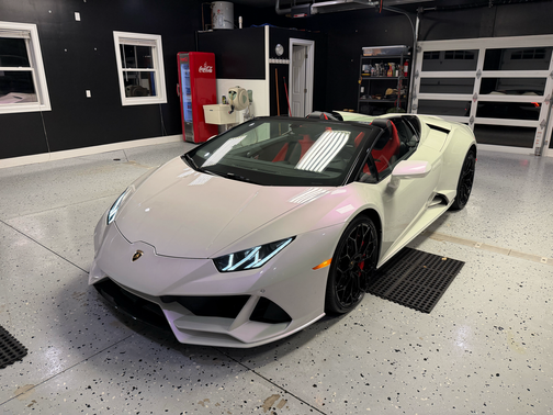 White 2024 Lamborghini Huracan EVO Base