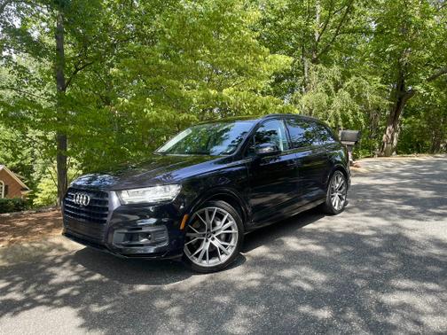 2019 Audi Q7 55 Prestige