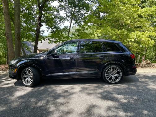 2019 Audi Q7 55 Prestige