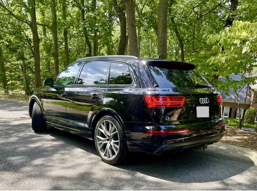 2019 Audi Q7 55 Prestige