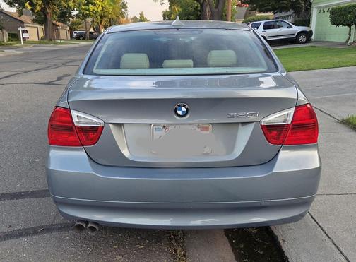 Blue 2006 BMW 325 i