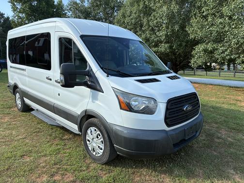 White 2017 Ford Transit-350 XLT