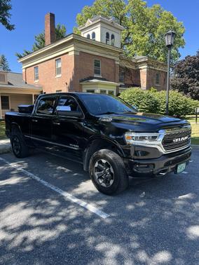 2019 RAM 1500 Limited