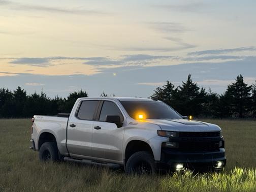 Silver 2021 Chevrolet Silverado 1500 Custom Trail Boss