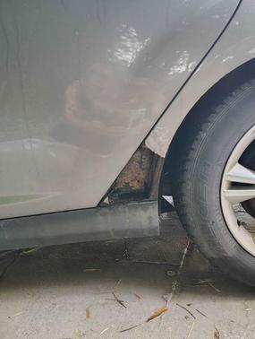 Gray 2014 Ford Focus SE