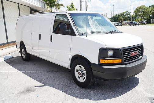 White 2017 GMC Savana 2500 Work Van