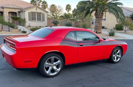 2014 Dodge Challenger SXT