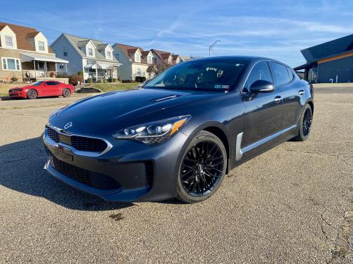 2019 Kia Stinger Premium Collection