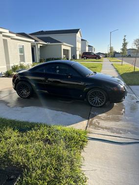 Black 2001 Audi TT quattro