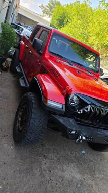 Red 2022 Jeep Gladiator Willys