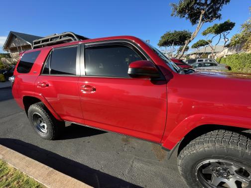Photo 2 of 17 of 2019 Toyota 4Runner SR5 Premium