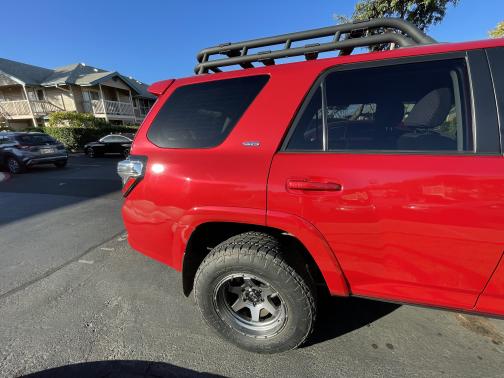 Photo 3 of 17 of 2019 Toyota 4Runner SR5 Premium