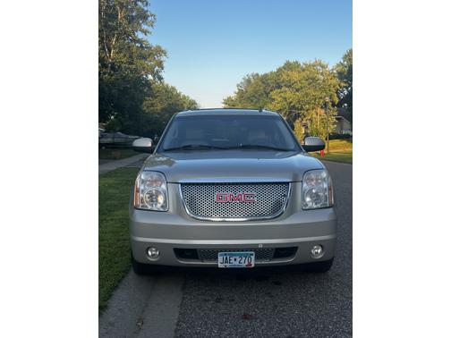 2008 GMC Yukon XL Denali