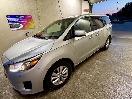 Silver 2015 Kia Sedona LX