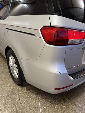 Silver 2015 Kia Sedona LX